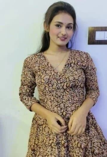 Priya — verified VIP Escort in Gomti Nagar, Lucknow